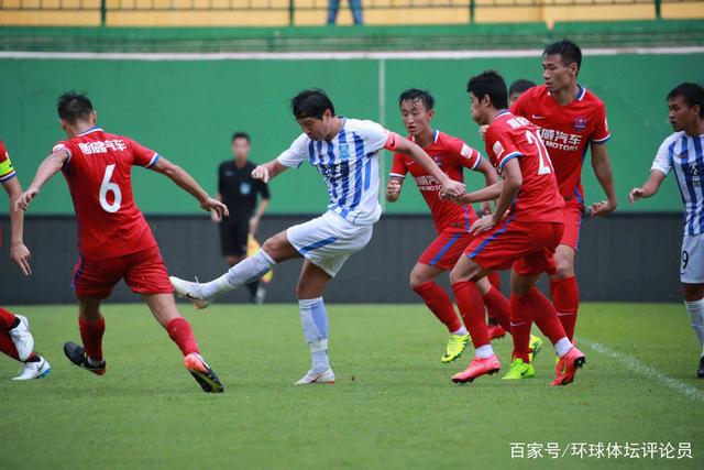 曼城新星恩佐获得“绿巨人”称号，队友热情互动引发关注