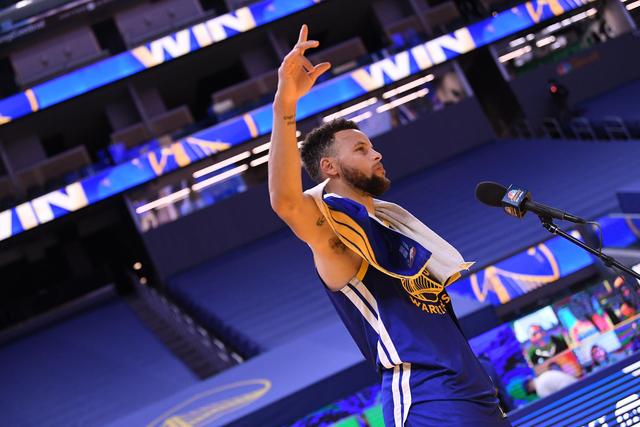 NBA季前赛10月8日对决：开拓者对勇士，雷霆斗雄鹿